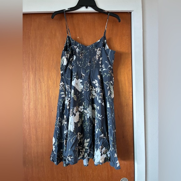 Old Navy Blue and White Floral Dress - Picture 2 of 5